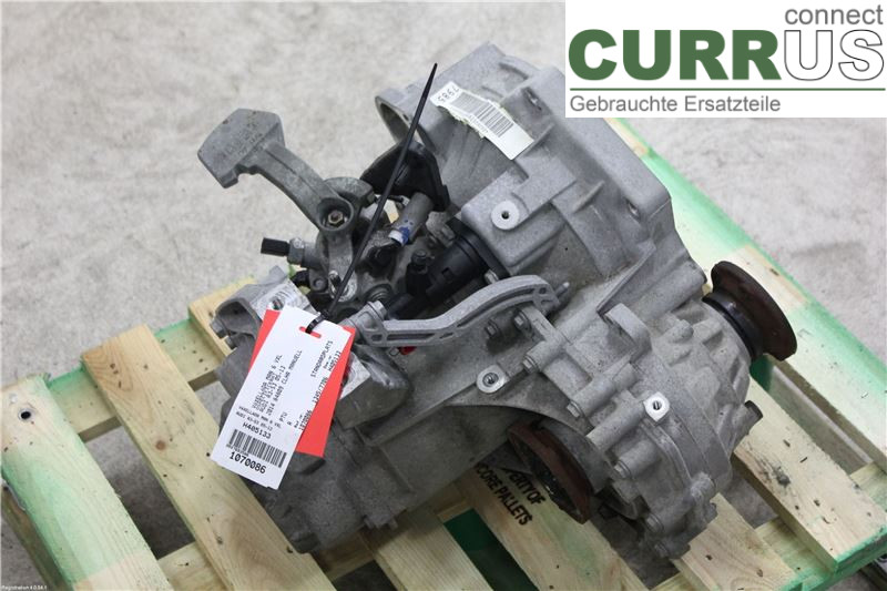 AUDI A3/S3 8V  13-20 Gearbox (6-speed) 02S300048 CLHA