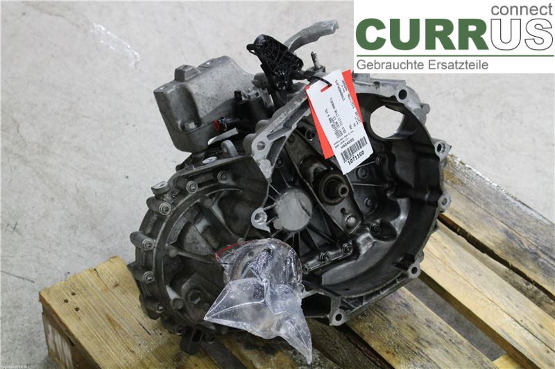 SEAT LEON   13-20 6-Gang-Getriebe 0AJ300041SX CYVB