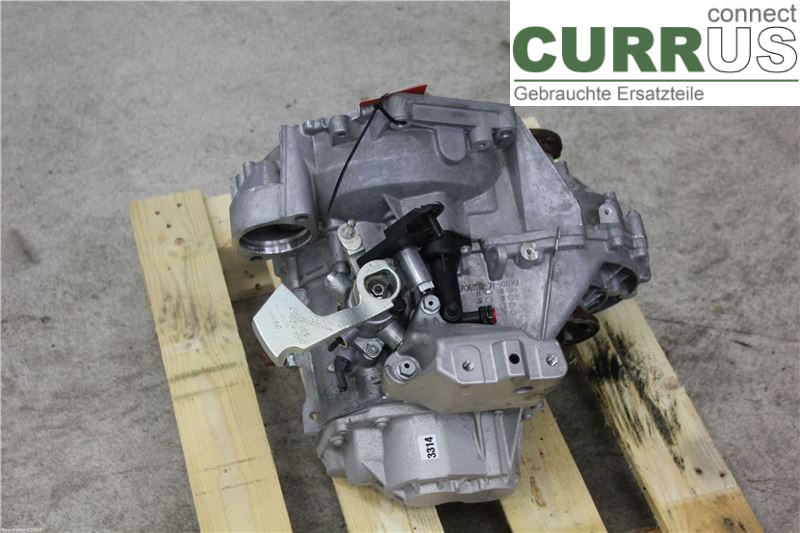 SEAT LEON   13-20 Gearbox (6-speed) 0AJ300043X CYVB
