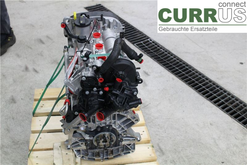 SKODA OCTAVIA  13-20 Engine 04C100033X DKRF
