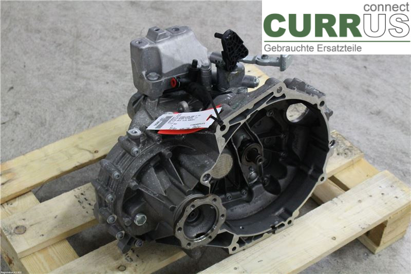 SKODA OCTAVIA  13-20 Gearbox (6-speed) 0AJ300042RX DKRF