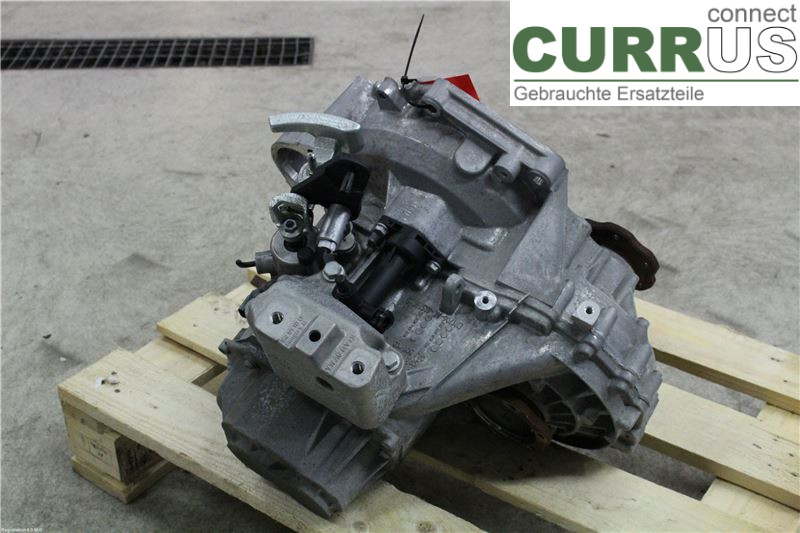 VW GOLF / E-GOLF VII   13-20 Gearbox (6-speed) 0AJ300042RX CHZC