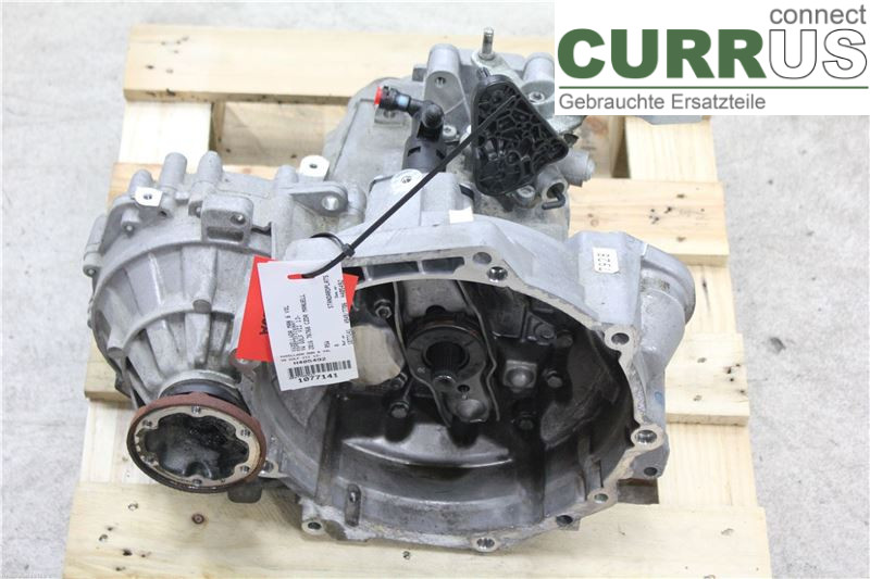 VW GOLF / E-GOLF VII   13-20 Gearbox (6-speed) 02S300052EX CZDA