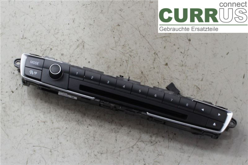 BMW 3 F30/F31/F80    12-19 Radio CD / panel multimedialny 61319323554 N57D30A