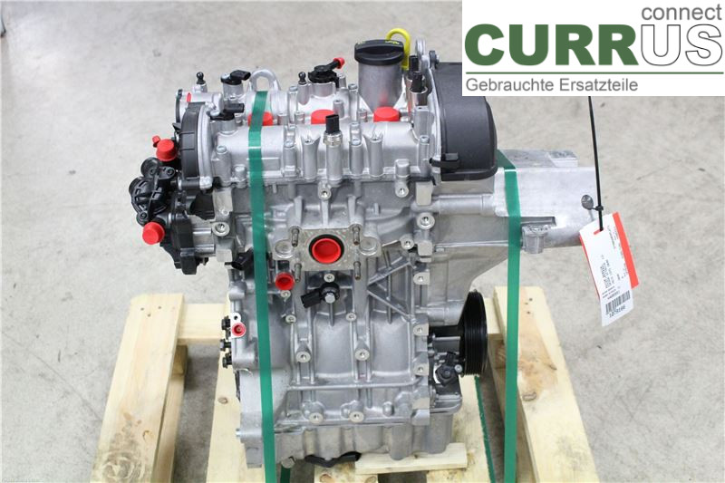 SKODA OCTAVIA  13-20 Engine 04C100033X DKRF