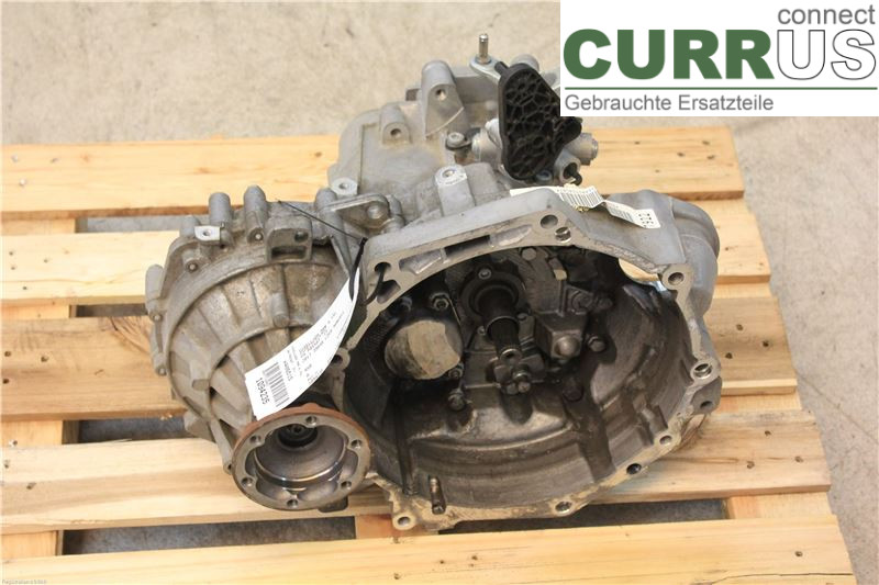 VW PASSAT  15-19 6-Gang-Getriebe 02S300051SX CZEA