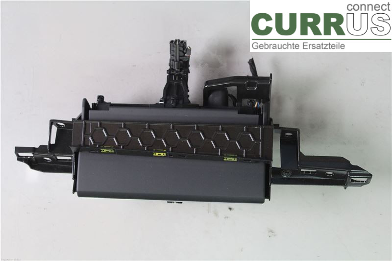 AUDI A6/S6 4G   11-18 Monitor  CRTE