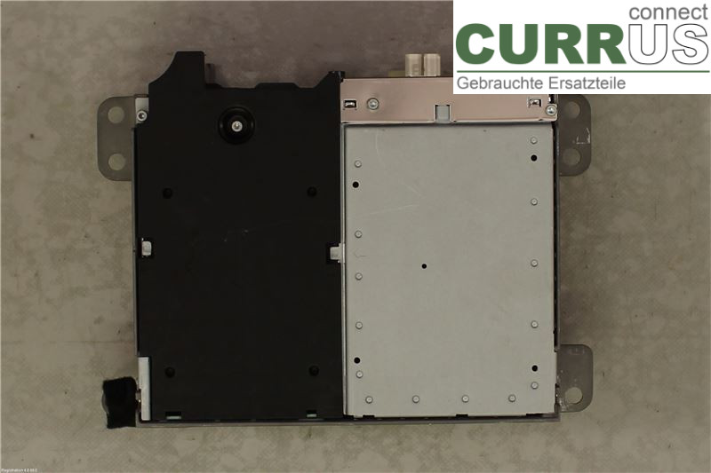 MB B-KLASS (W247)  19- Radio CD / multimediepanel A2479007712 OM608.915