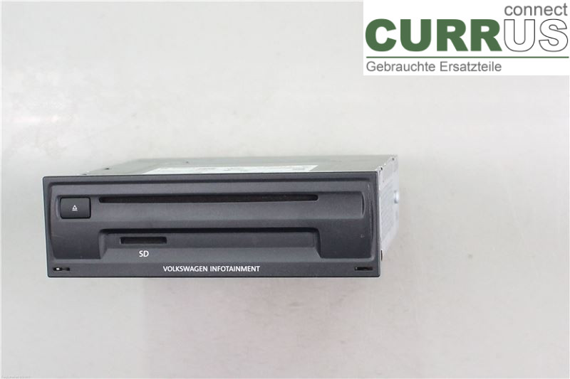 VW PASSAT 15-19 Radio CD / Multimedia panel 3Q0035824A DFCA
