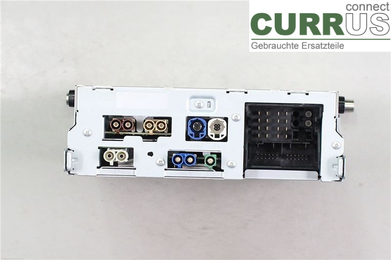 MB C-KLASS (W205)  14- Radio CD / Multimedia panel A2139002025 OM654.920