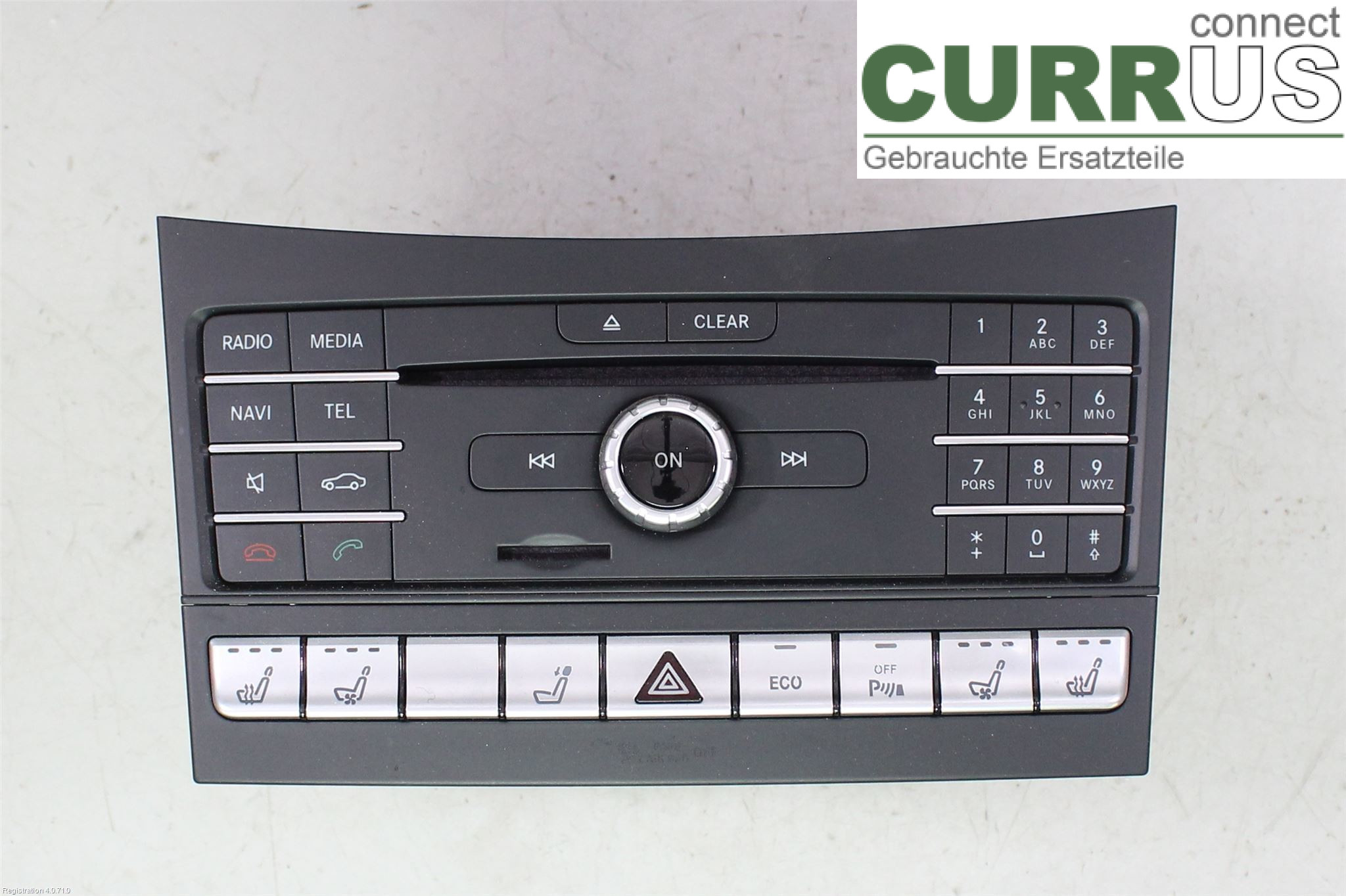 MB CLS-KLASS (C218/X218)   11-17 Radio CD / Multimedia panel A2189005607 OM642.858