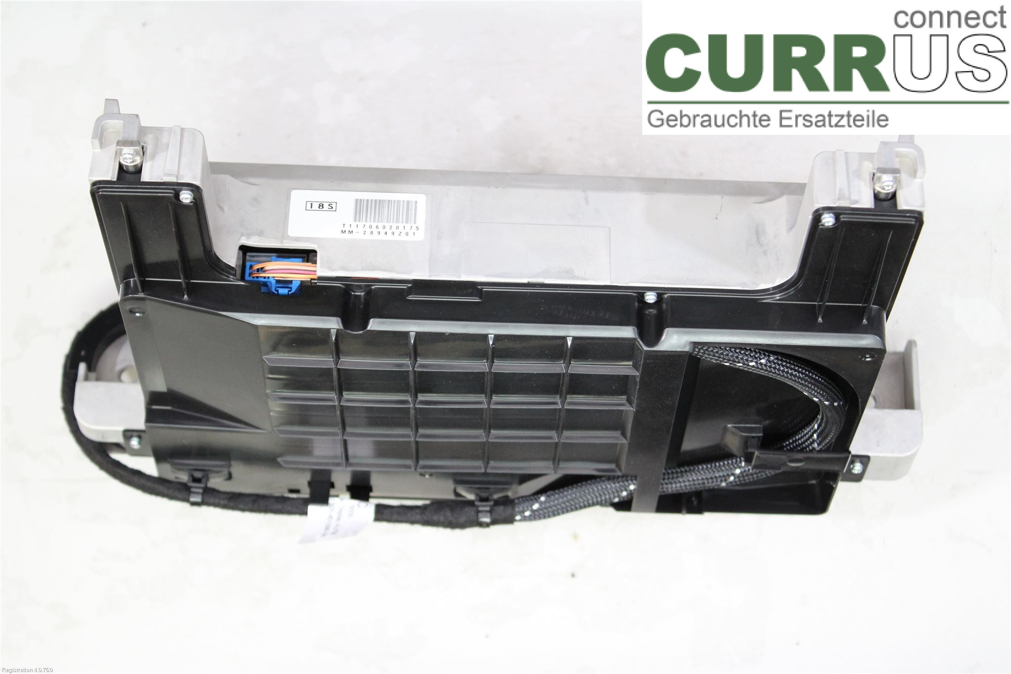 AUDI Q7/SQ7 Monitor 4M0 857 273 A  CRTC