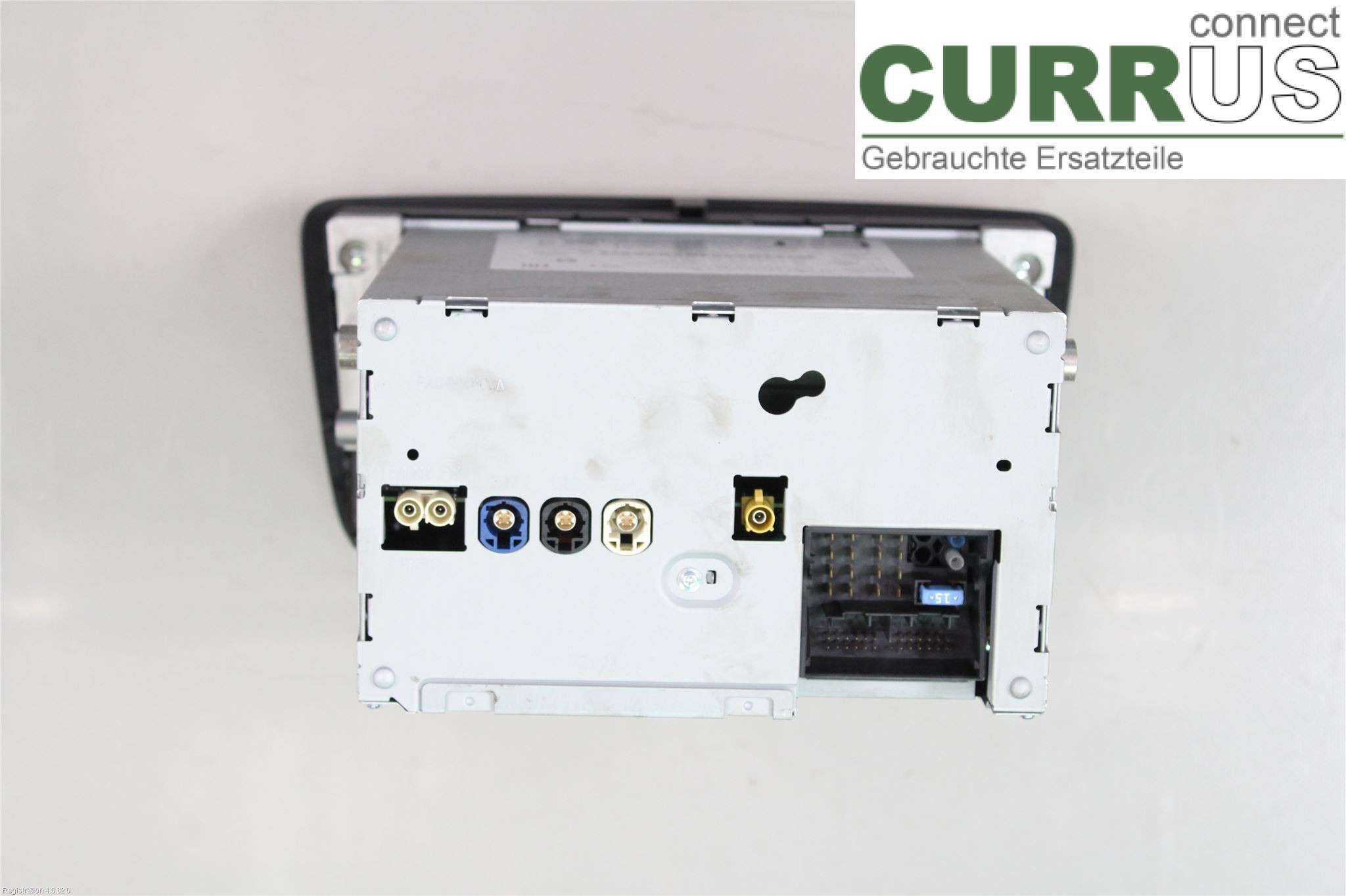 MB A-KLASS (W176)   13-18 Radio-CD-/Multimedia-Panel A 246 900 87 19 M270.910