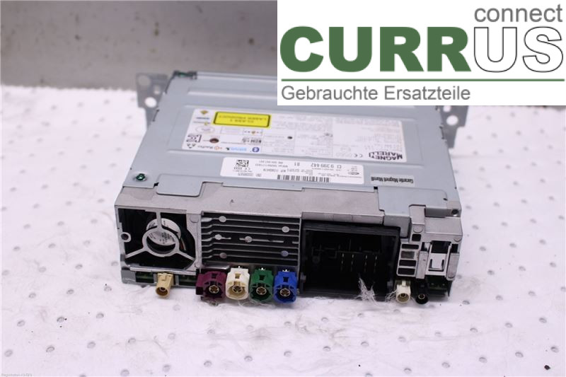BMW 1 F20/F21   11-19 Radio CD /Multimediapanel 65129874330 B37-D15A