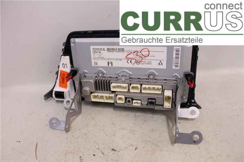 TOYOTA C-HR 16-23 Radio CD /Multimediapanel 86140F4010 8NR-FTS