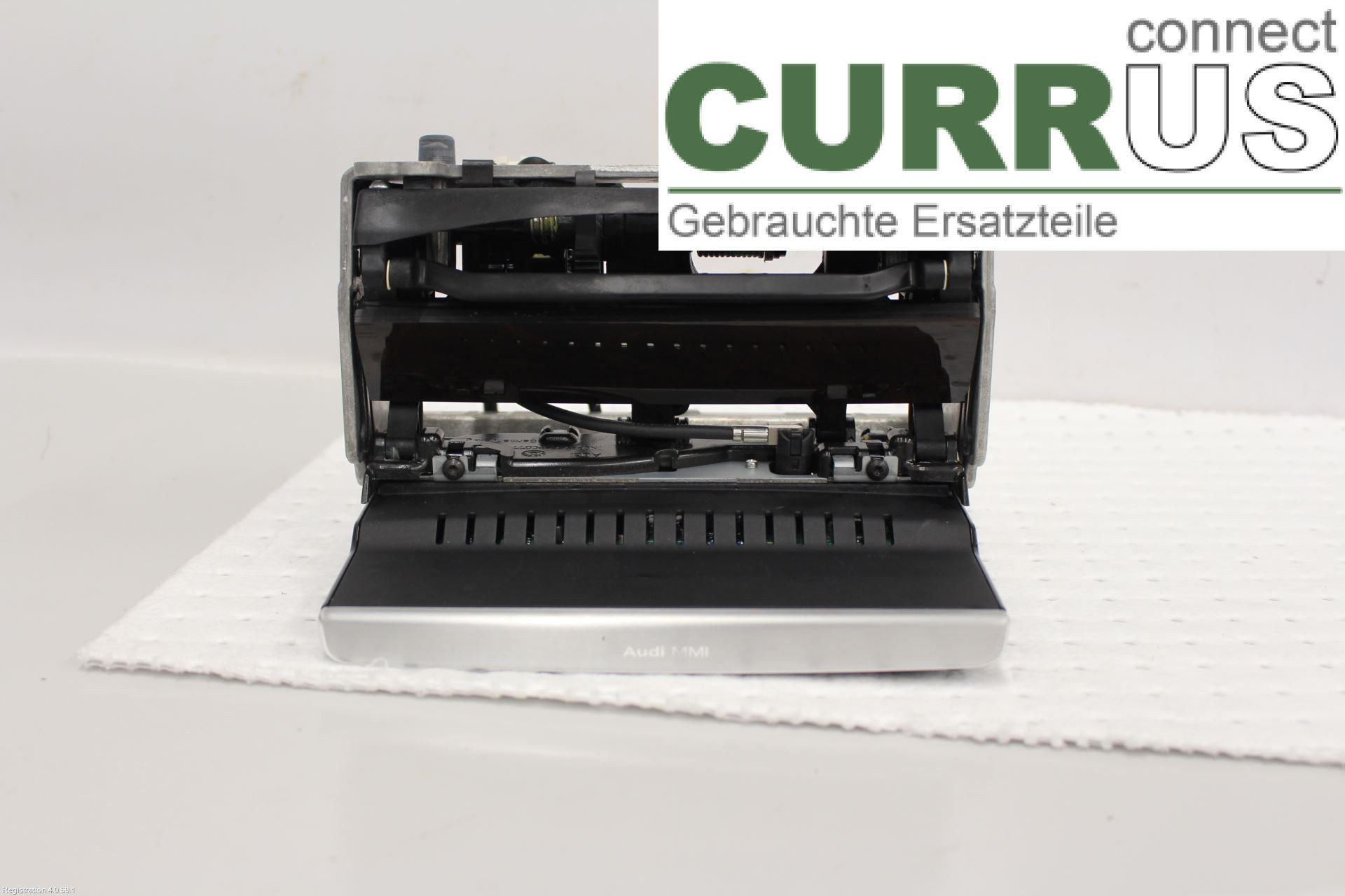 AUDI A8/S8 4H  10-17 car-part-types.display 4H0857273D CTEC