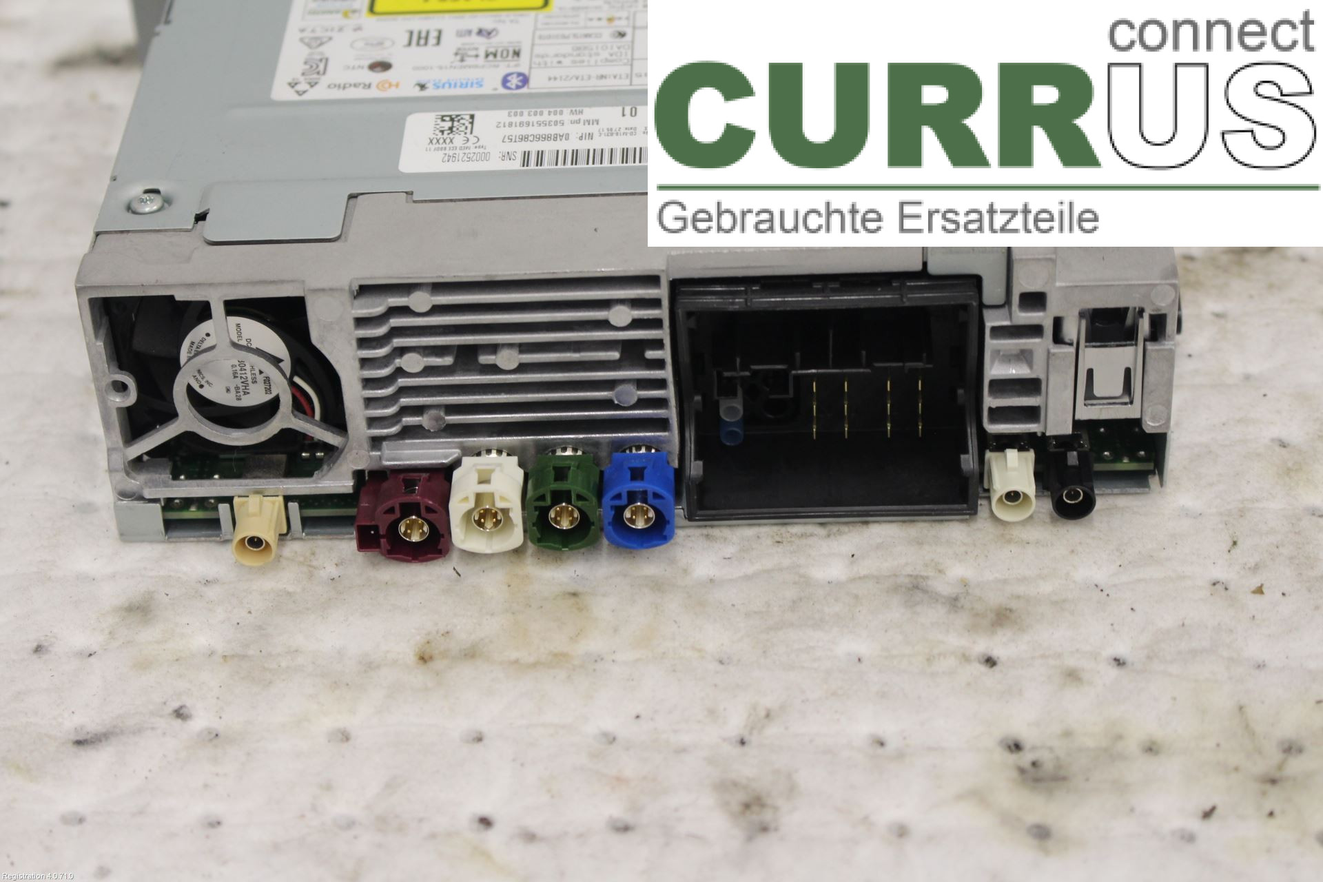 BMW 3 F30/F31/F80    12-19 Radio-CD-/Multimedia-Panel 65129874336 B47-D20A