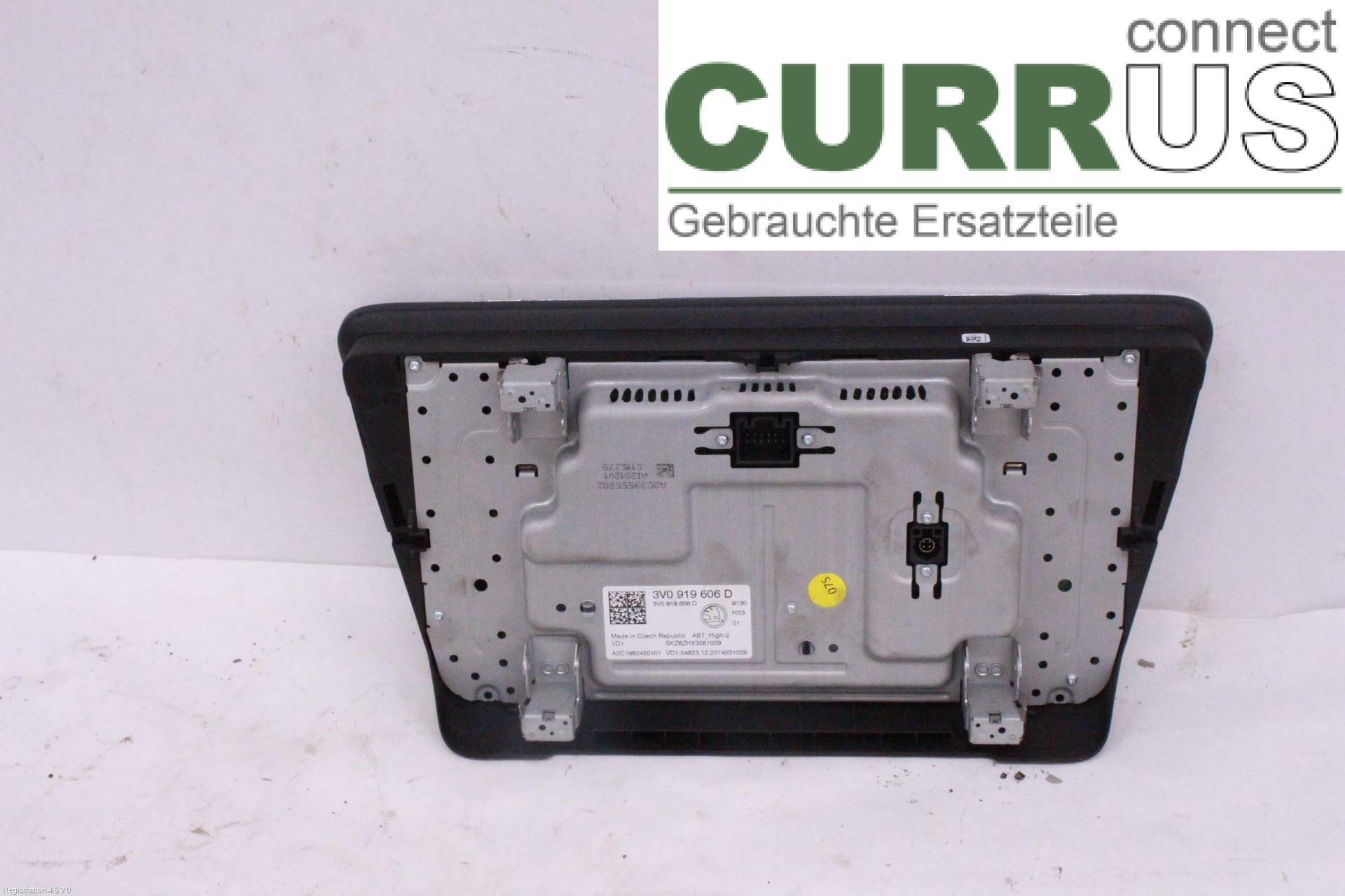 SKODA SUPERB 16-24 car-part-types.display 3V0919606DBYY DGEB
