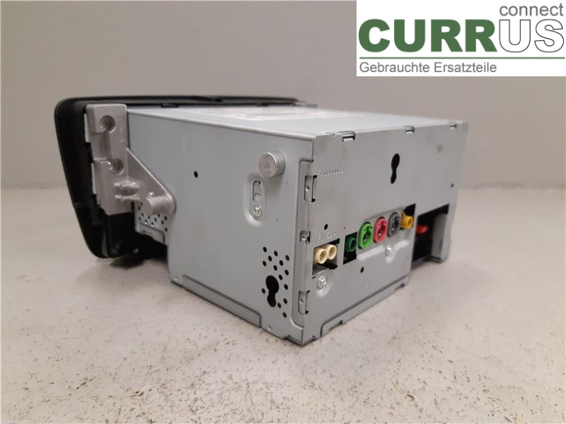 MB CLA-CLASS (C117/X117)  13-19 Radio CD / panel multimedialny A2469009412 OM651.930