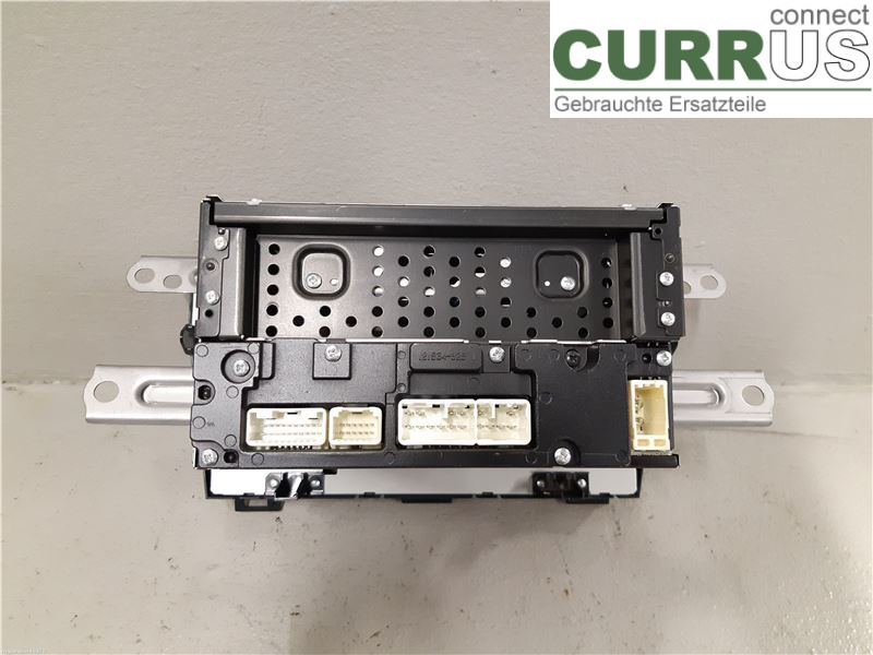 TOYOTA PRIUS ZVW30  09- Radio CD / Multimedia panel 86120-47330 2ZR-FXE