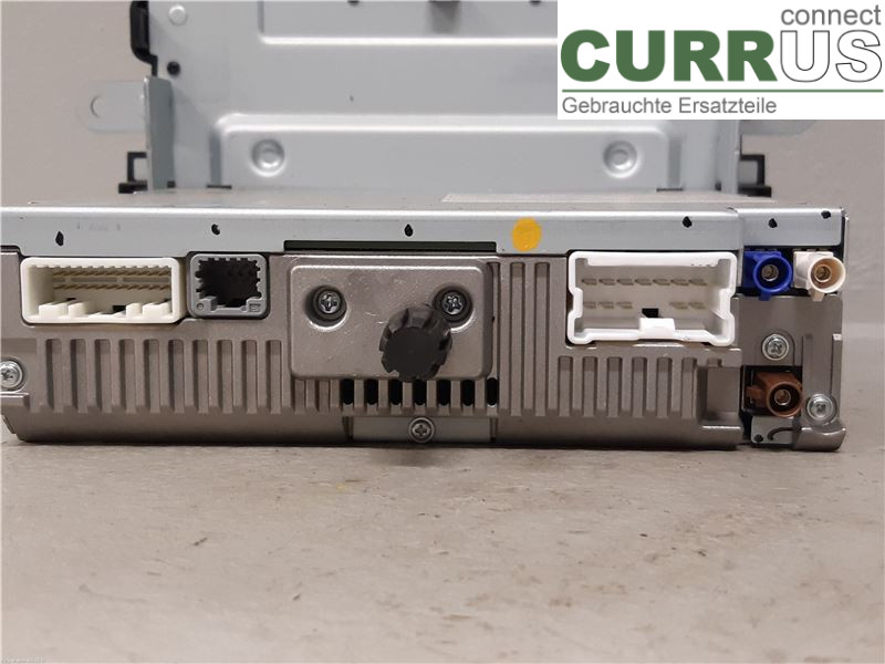 NISSAN NV300  16- Radio CD / Multimedia panel 281151584R R9M