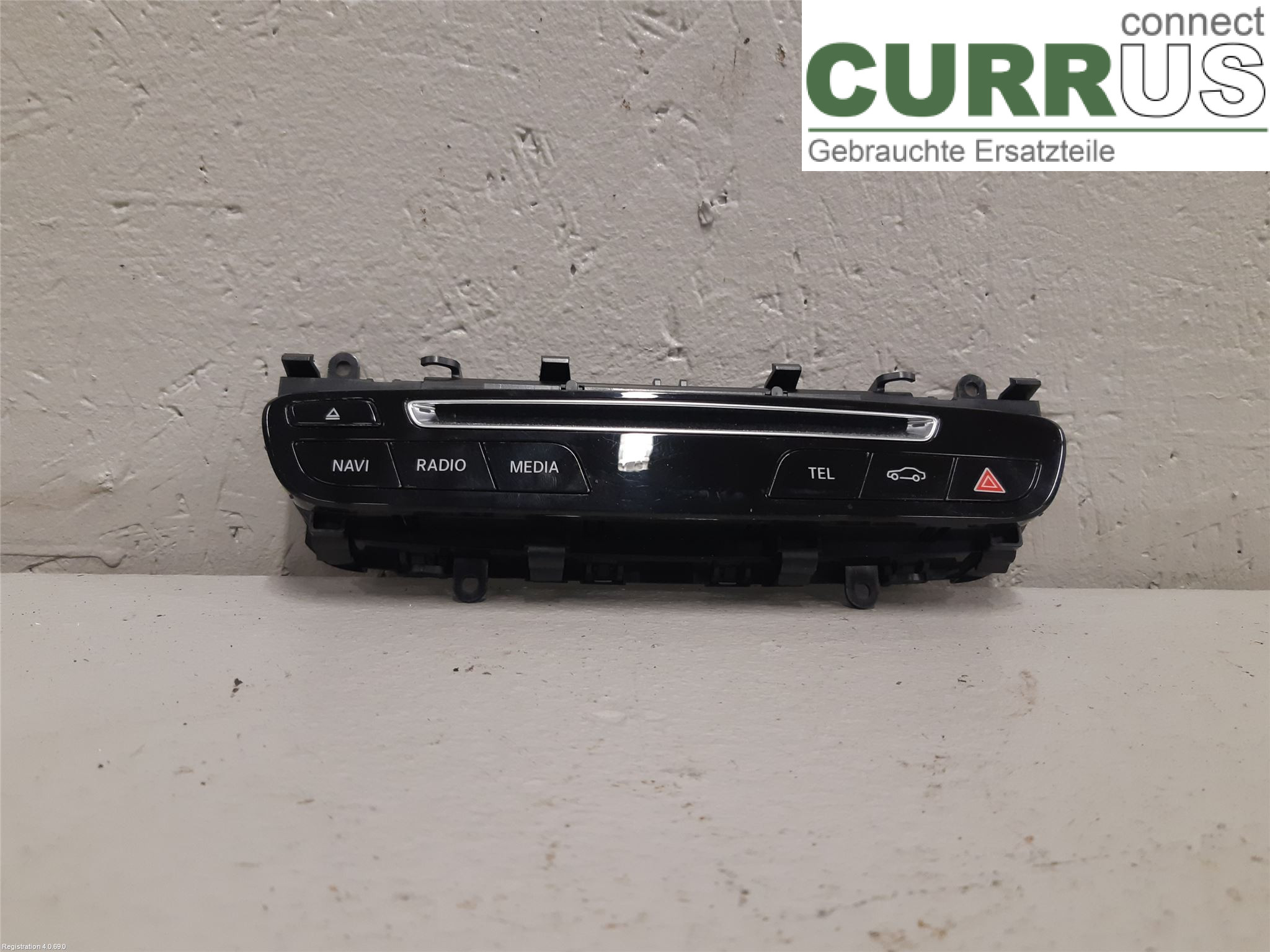 MB C-KLASS (W205)  14- Radio CD / Multimedia panel A2059054601 OM651.921