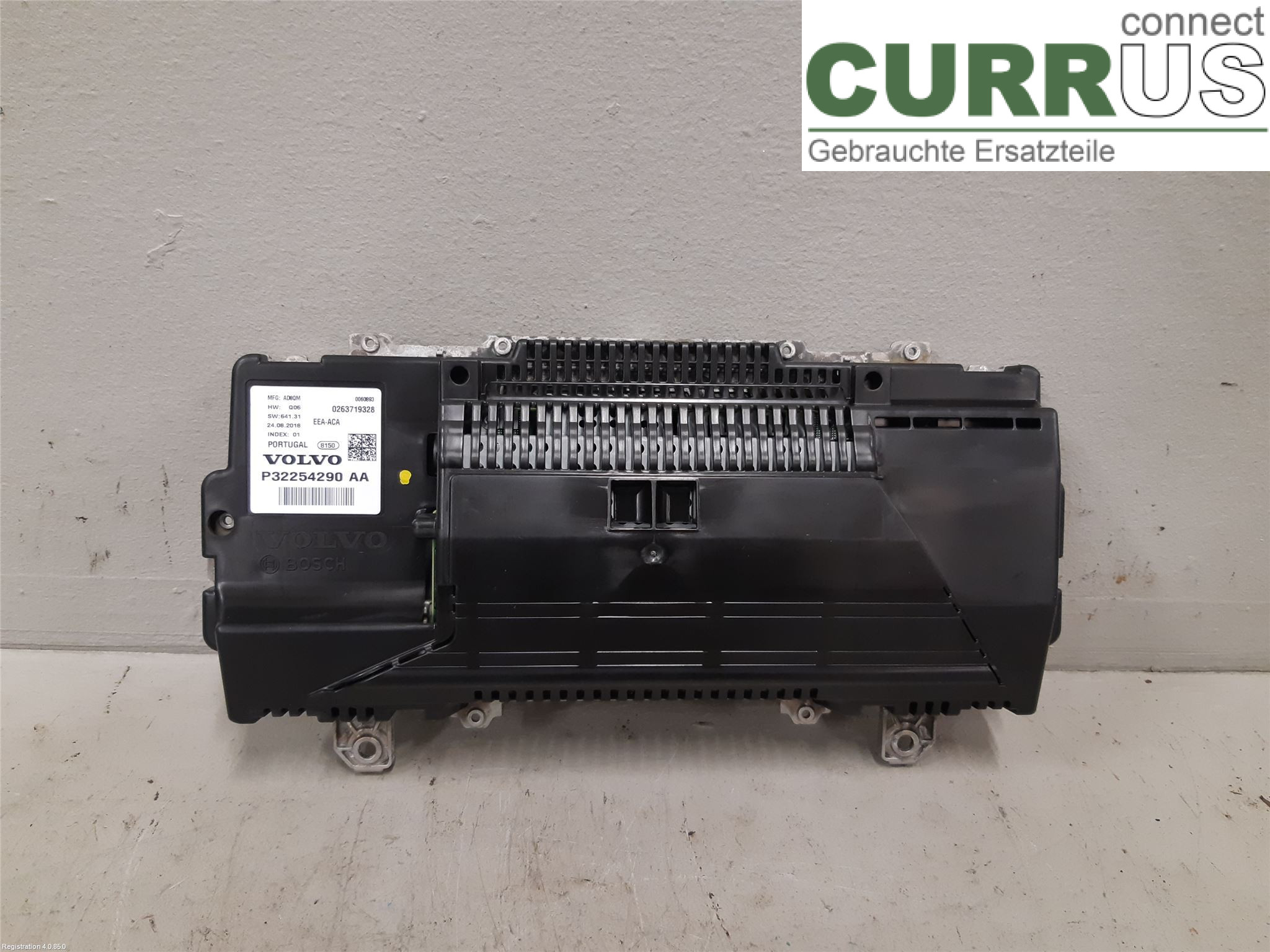 VOLVO V90  17- car-part-types.display 36010424 D4204T14