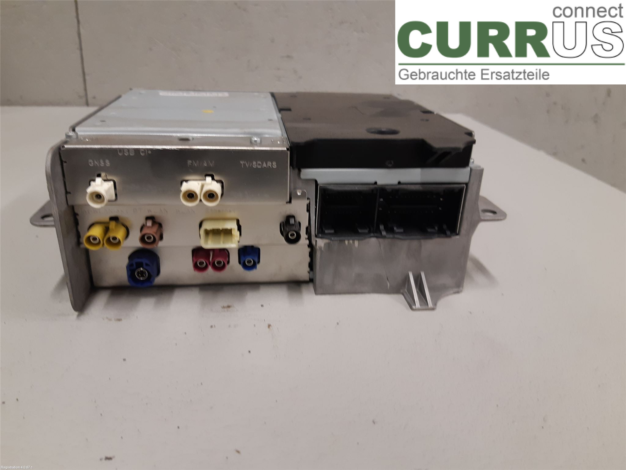 MB SPRINTER (W907/910) 19- Radio CD / Multimedia panel A 247 900 19 12 OM651.958