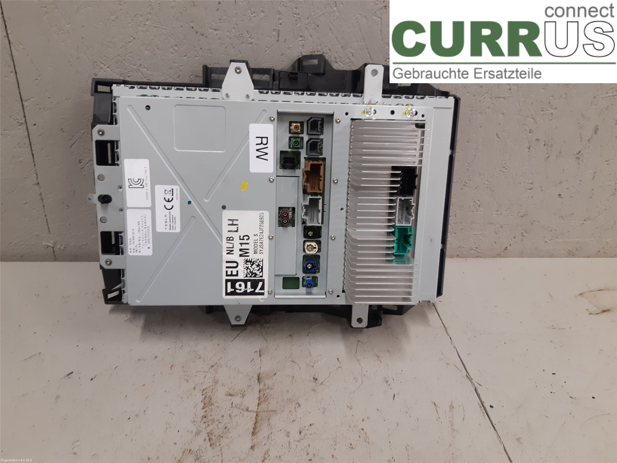 TESLA MODEL S 13- Radio CD / Multimedia panel 1451809-S3-J L2S