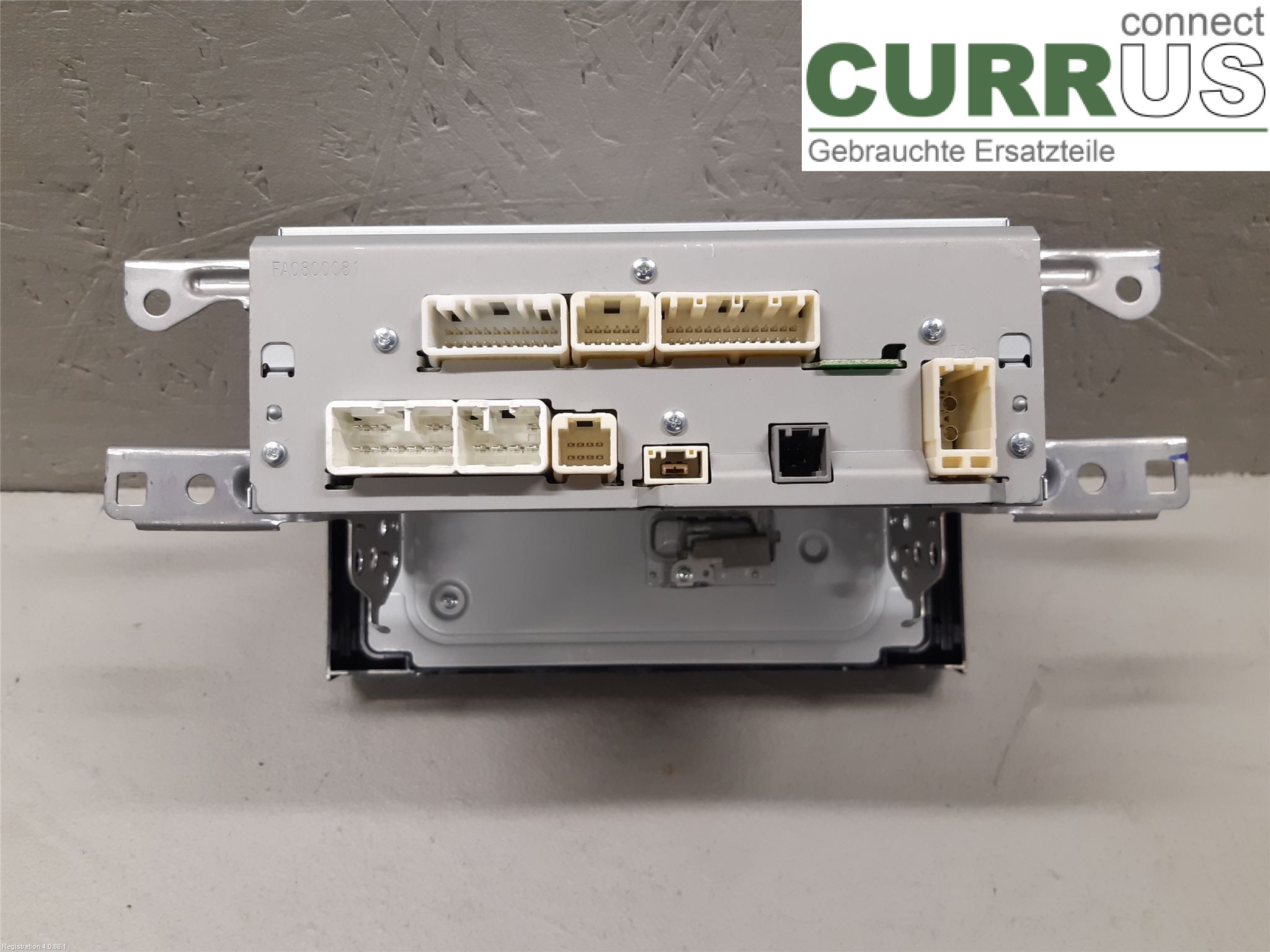 TOYOTA AURIS      13-19 Radio CD / Multimedia panel 86140-02360 8NR-FTS