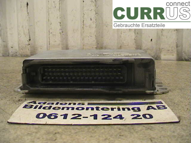 SAAB 900      94-98 Motorsteuergerät (ECU) G4239646 2,3I