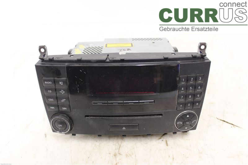 MB C (203) 00-07 Radio CD / Multimedia panel A2038704589 220 CDI