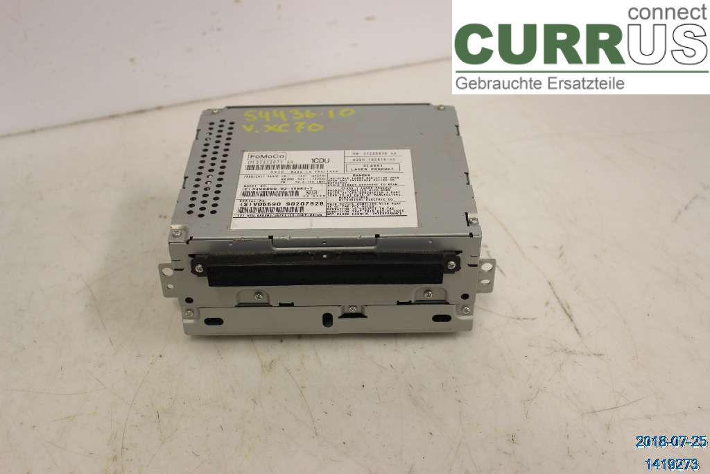 VOLVO XC70   08-13 Radio CD / panneau multimédia 36050930 D5 2,4