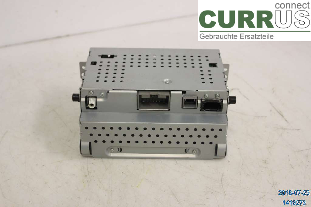 VOLVO XC70   08-13 Radio CD / panneau multimédia 36050930 D5 2,4
