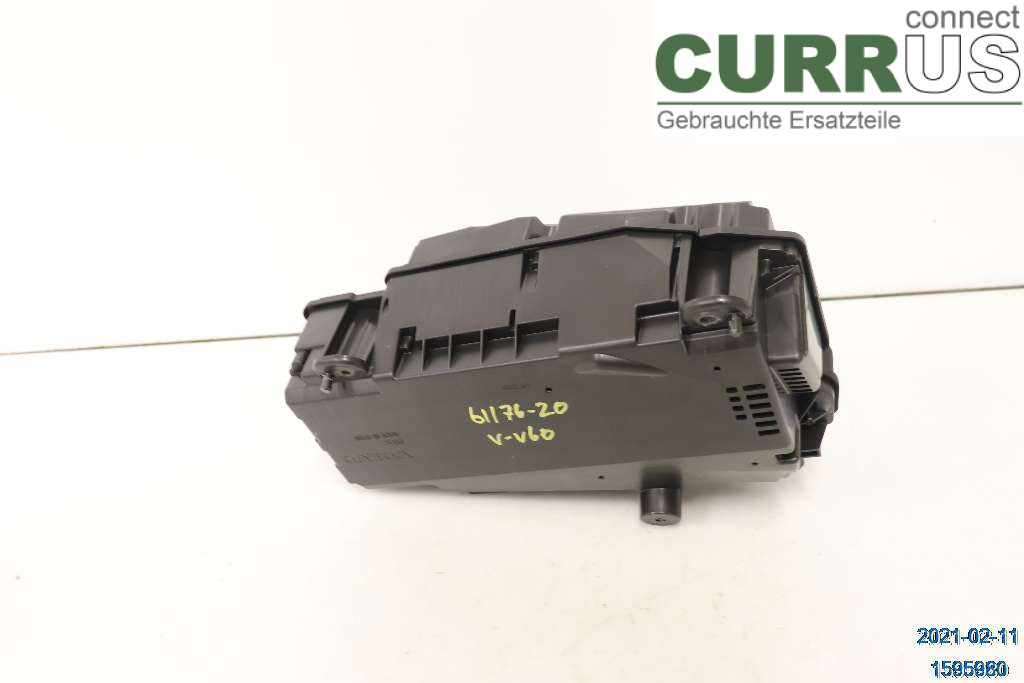 VOLVO V60  19- Control display  D3 2,0