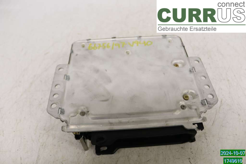 VOLVO 940      91-98 Engine Control Unit (ECU) 8601361 2.3 T