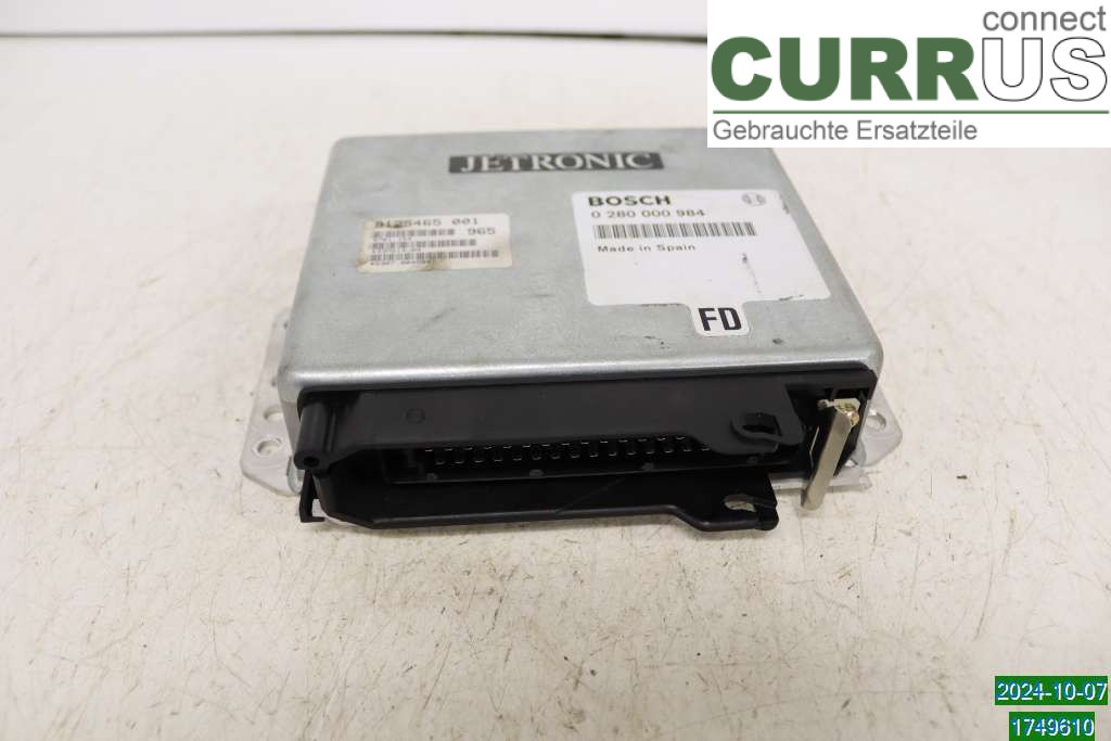 VOLVO 940      91-98 Engine Control Unit (ECU) 8601361 2.3 T