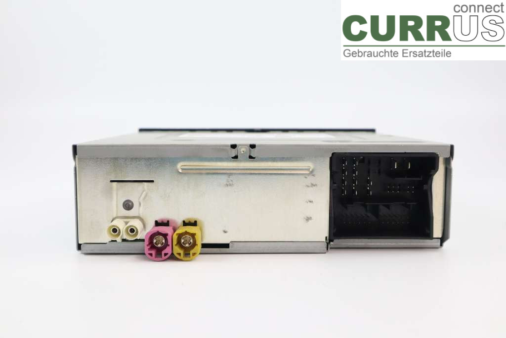 VW PASSAT  15-19 Radio CD / panel multimedialny 3Q0035824AX 2.0TDI 239HK