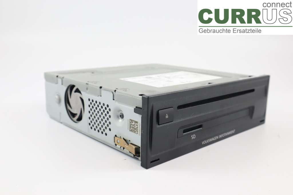 VW PASSAT  15-19 Radio CD / panel multimedialny 3Q0035824AX 2.0TDI 239HK