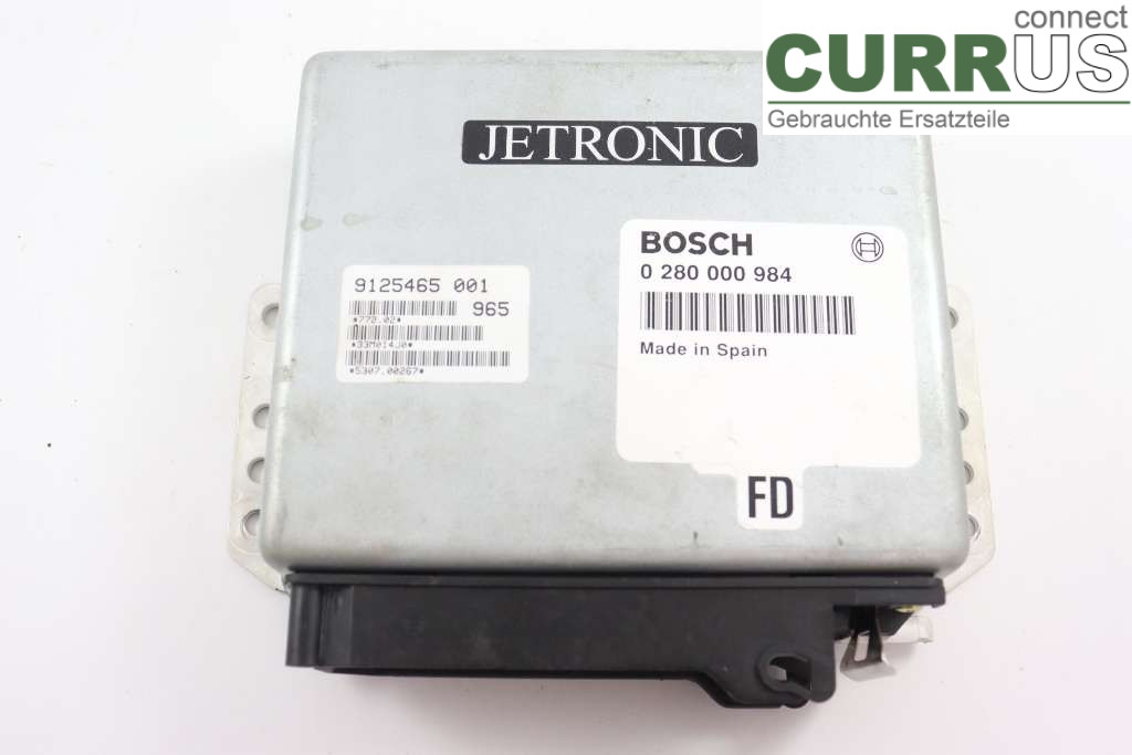 VOLVO 940      91-98 Engine Control Unit (ECU) 8601361 B230FT