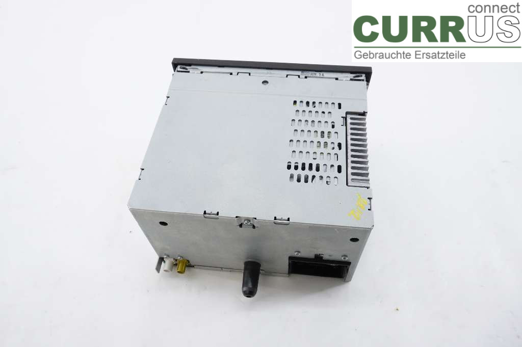 VW PASSAT      01-05 Radio CD / Multimedia panel  AWT