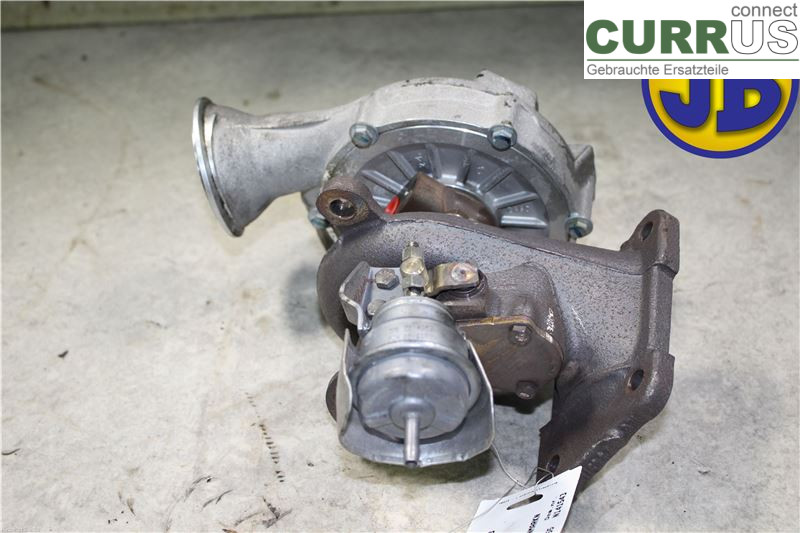 VOLVO XC70   08-13 Turbo charger 36050237 D5244T