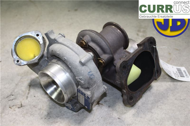 VOLVO XC70   08-13 Turbo charger 36050237 D5244T