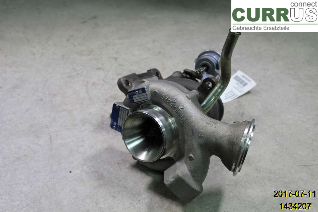 VOLVO XC70  14-16 Turbo charger 36050237 D5244T20