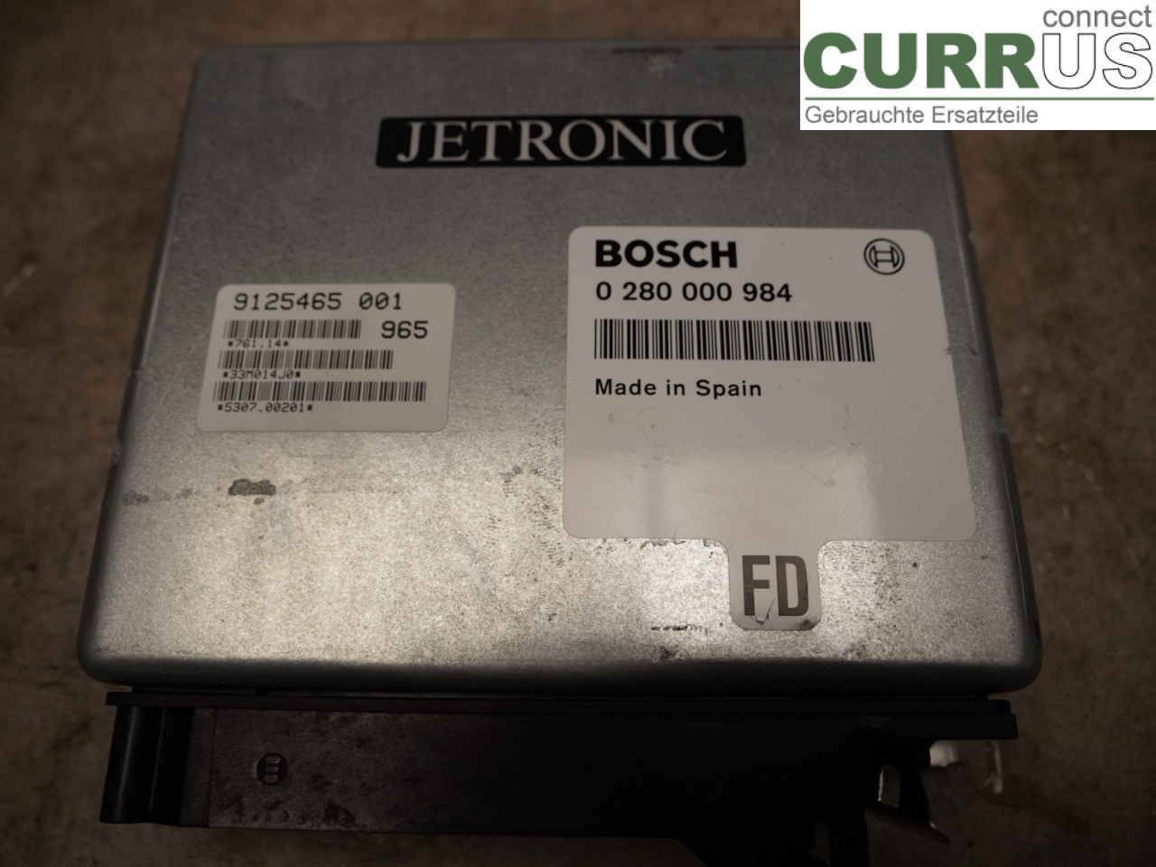 VOLVO 940      91-98 Engine Control Unit (ECU) 8601361 B230FK