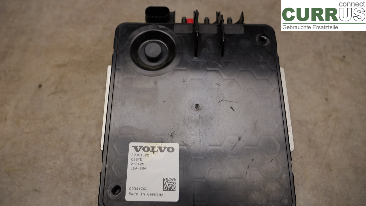 VOLVO V60 CROSS COUNTRY 19- Power distribution controller 36013252 D420T8