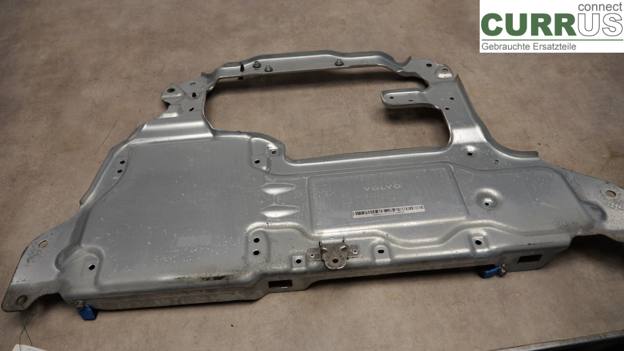 VOLVO XC60  18- Moduł rozdziału zasilania 32324742 B4204T52