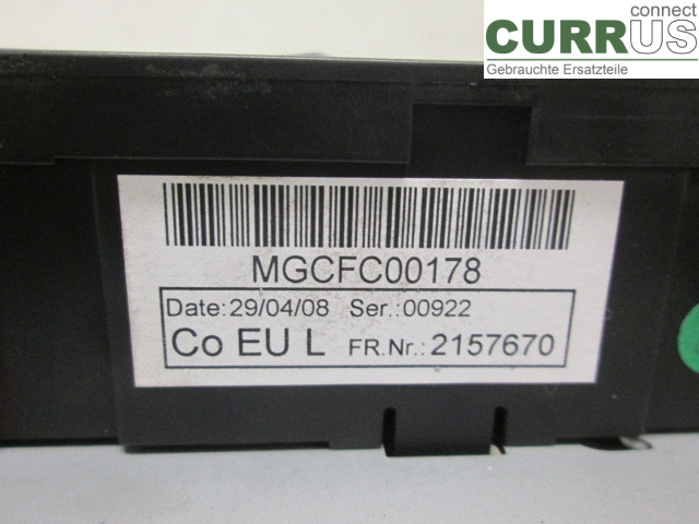 AUDI A4/S4  08-11 Radio CD / panneau multimédia 8T1057186CX CAGA 2.0 TDI