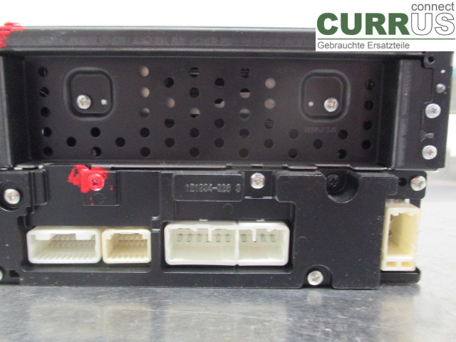 TOYOTA AURIS    10-12 Radio CD / Multimedia panel 86120-02A50 1ND-TV