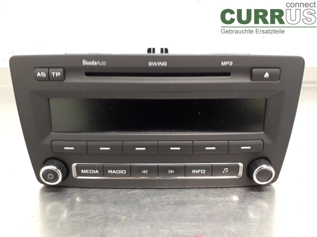 SKODA OCTAVIA    05-13 Radio CD / Multimedia panel 1Z0035161M CBZB